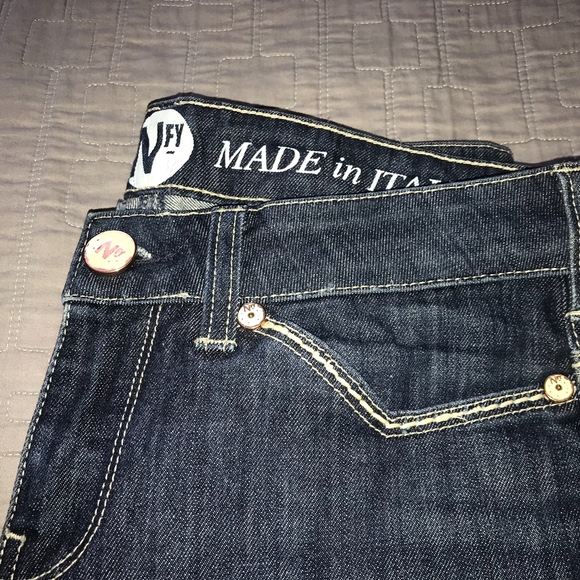 Notify Italian Jean - Picture 2 of 3